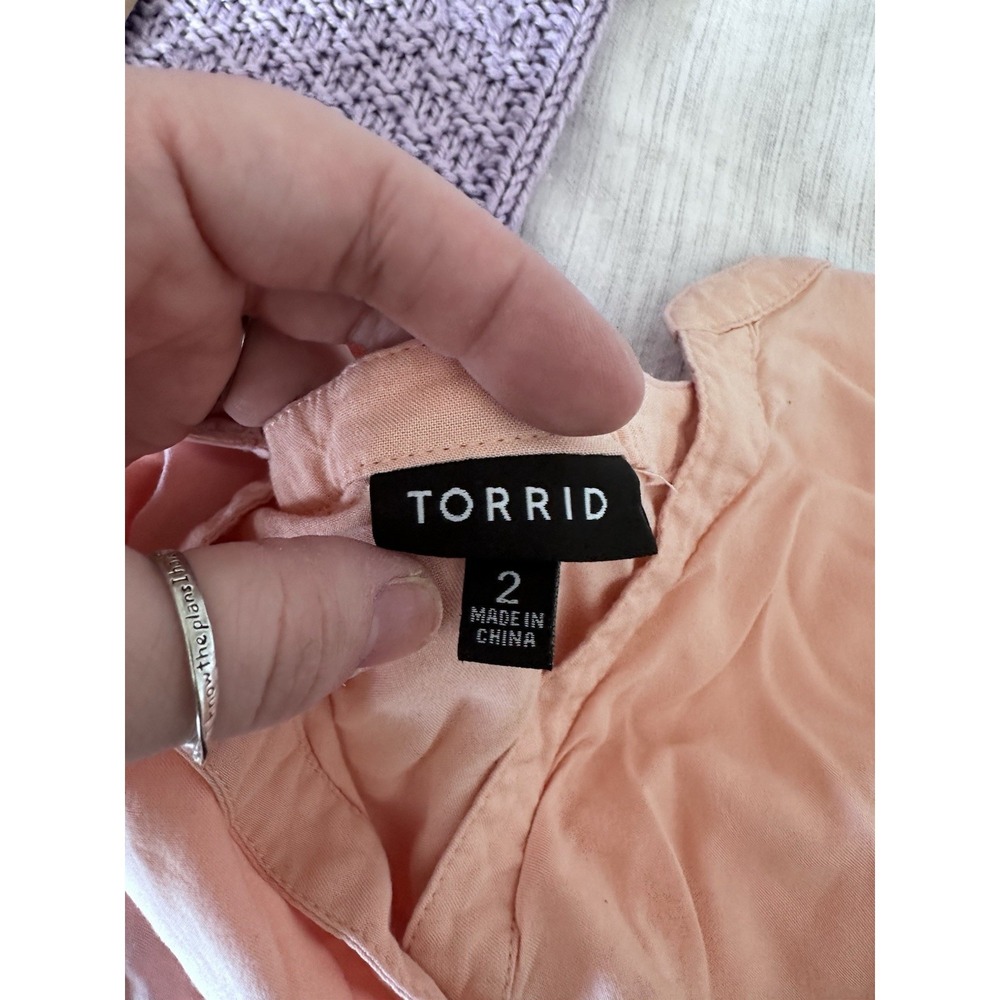 Torrid Womens Challis Tie Short Sleeve Top Size 2X Peach Pink Button Front - Picture 4 of 8
